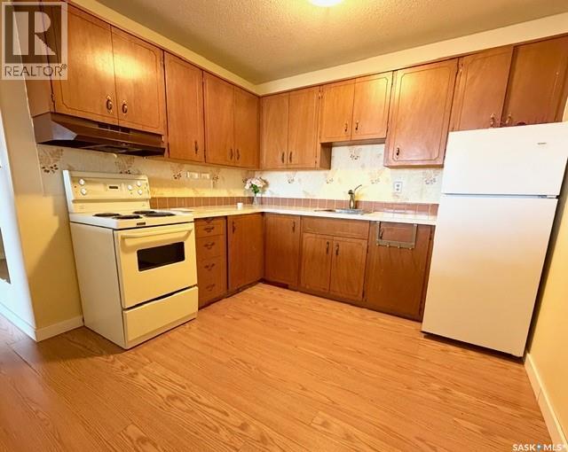 Single Family House Low rise for Sale in   RAE STREET Regina 