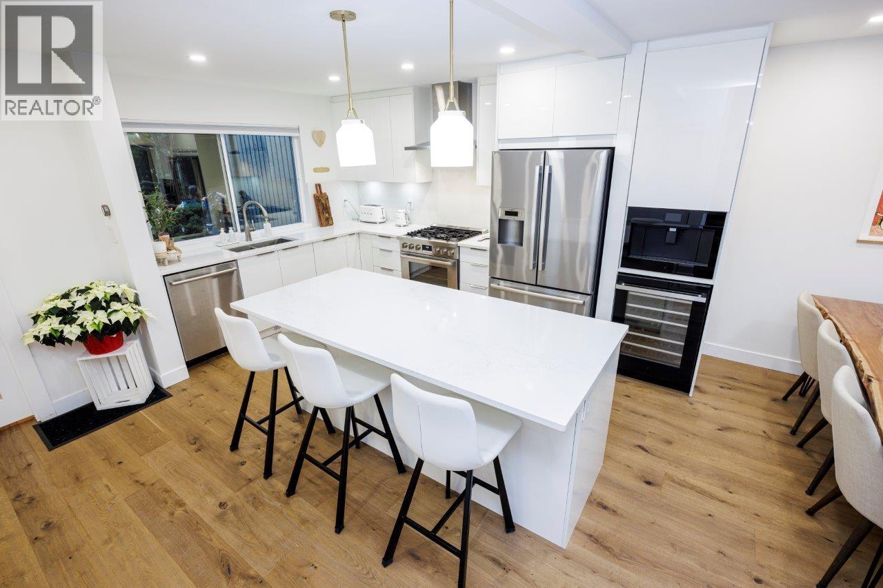 209 4001 MT SEYMOUR PARKWAY, North Vancouver