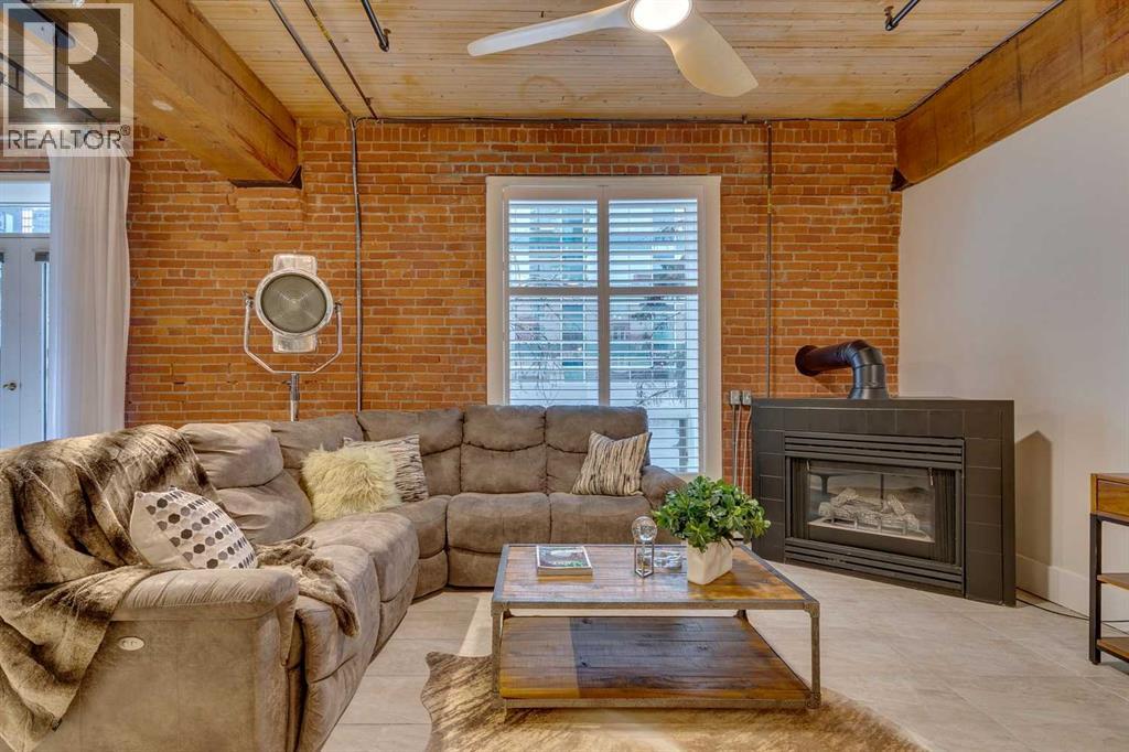 Single Family House Loft for Sale in    Avenue SW Beltline Calgary 