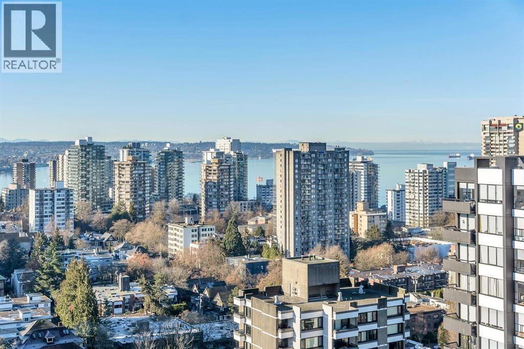 House in Vancouver - Image 27