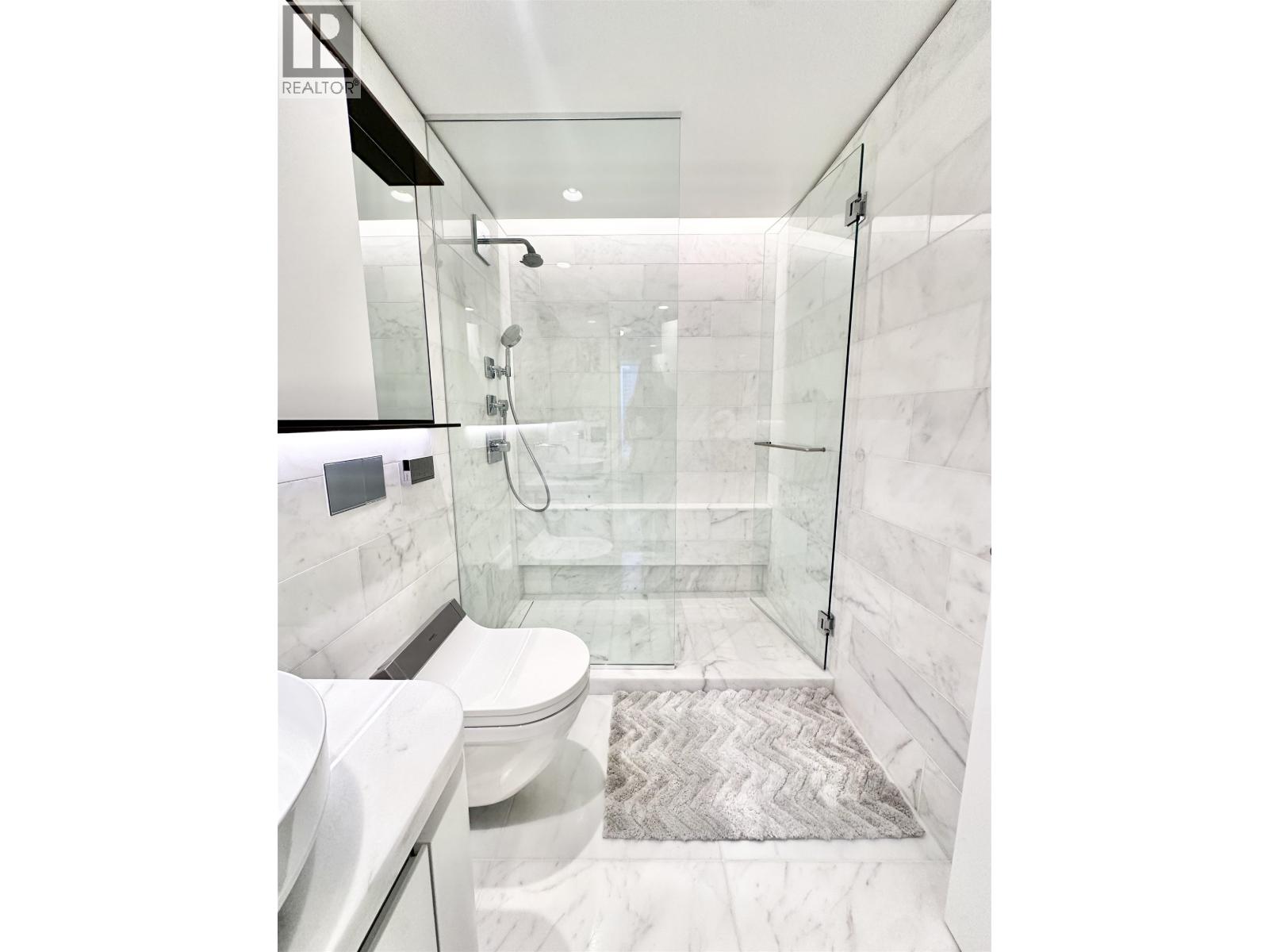 2103 1482 ROBSON - Photo 4 of 28, Vancouver, British Columbia