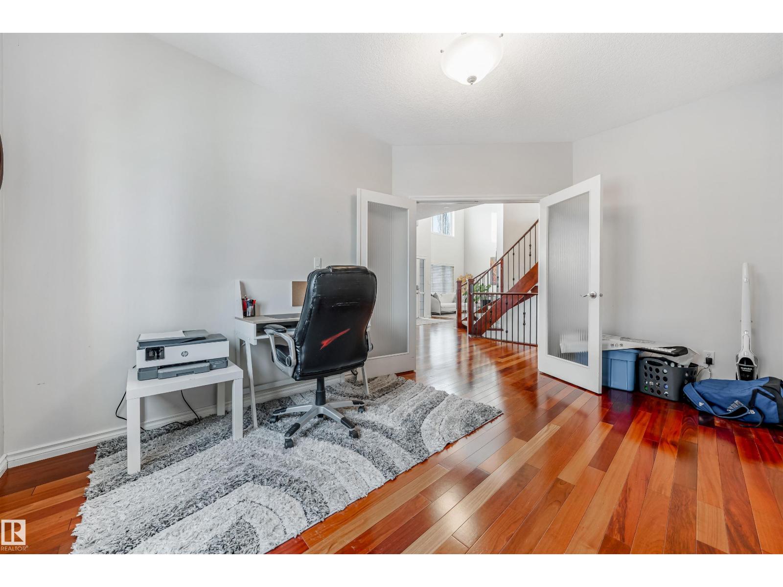 20524 58 AV NW, Edmonton