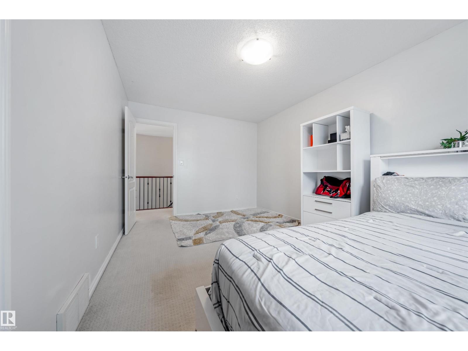 20524 58 AV NW, Edmonton