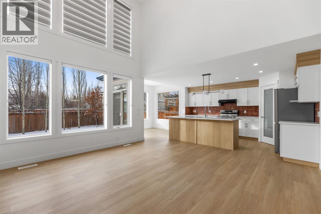 Single Family House for Sale in  Tuscany  Ravine Close NW Tuscany Calgary 