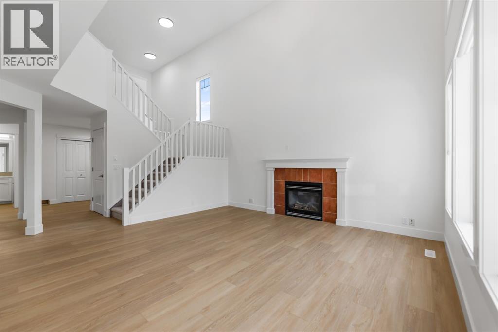 Single Family House for Sale in  Tuscany  Ravine Close NW Tuscany Calgary 