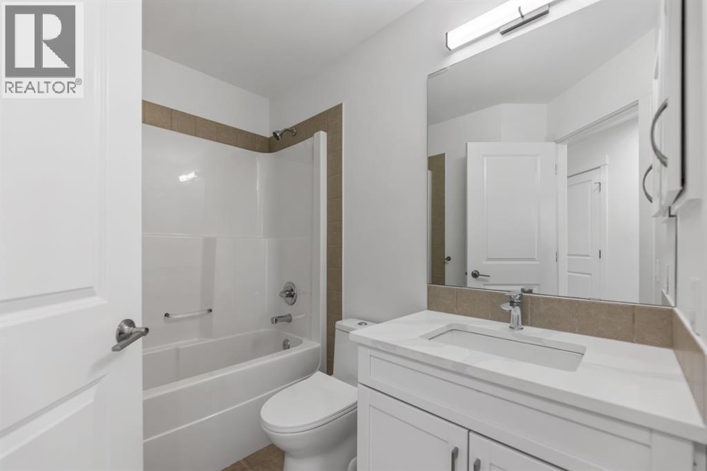 Single Family House for Sale in  Tuscany  Ravine Close NW Tuscany Calgary 