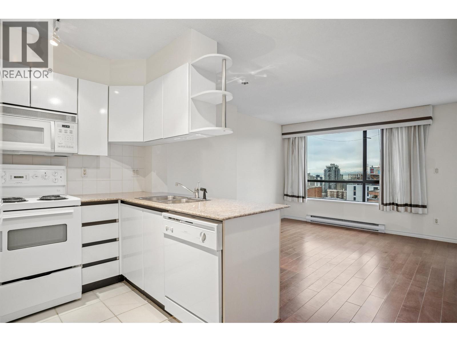 2409 1189 HOWE STREET - Main photo, Vancouver, British Columbia