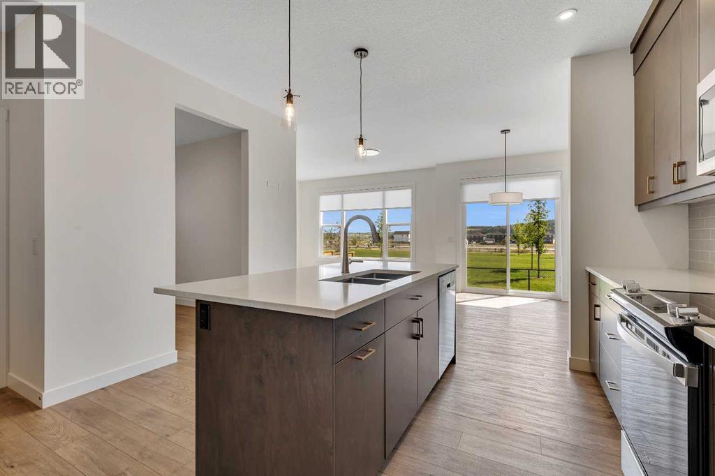 Single Family House for Sale in  Creekstone Row SW Pine Creek Calgary 