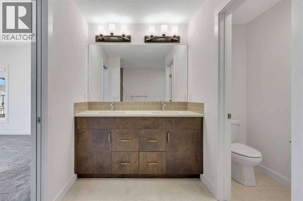 Single Family House for Sale in  Creekstone Row SW Pine Creek Calgary 