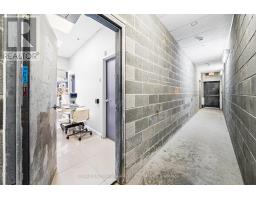 B10 - 9610 Yonge Street, Richmond Hill, ON L4C1V6 Photo 11
