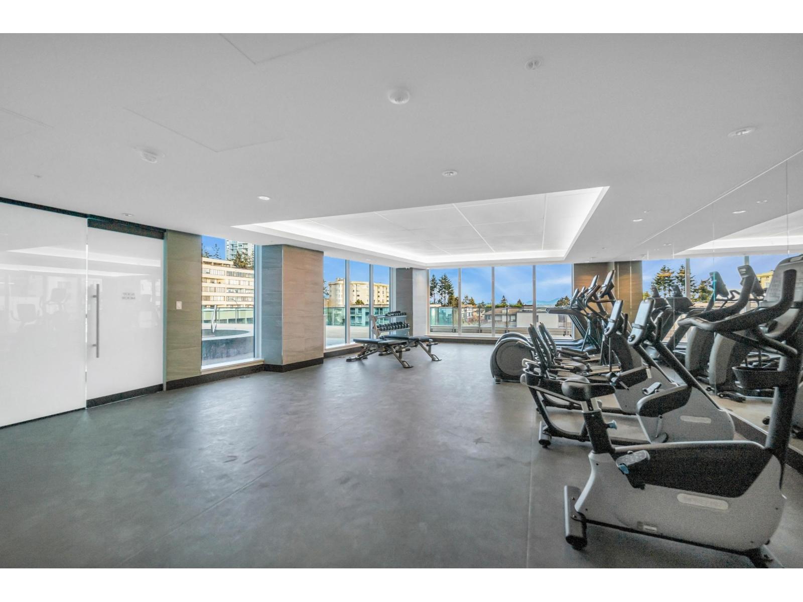 804 1500 MARTIN STREET, White Rock