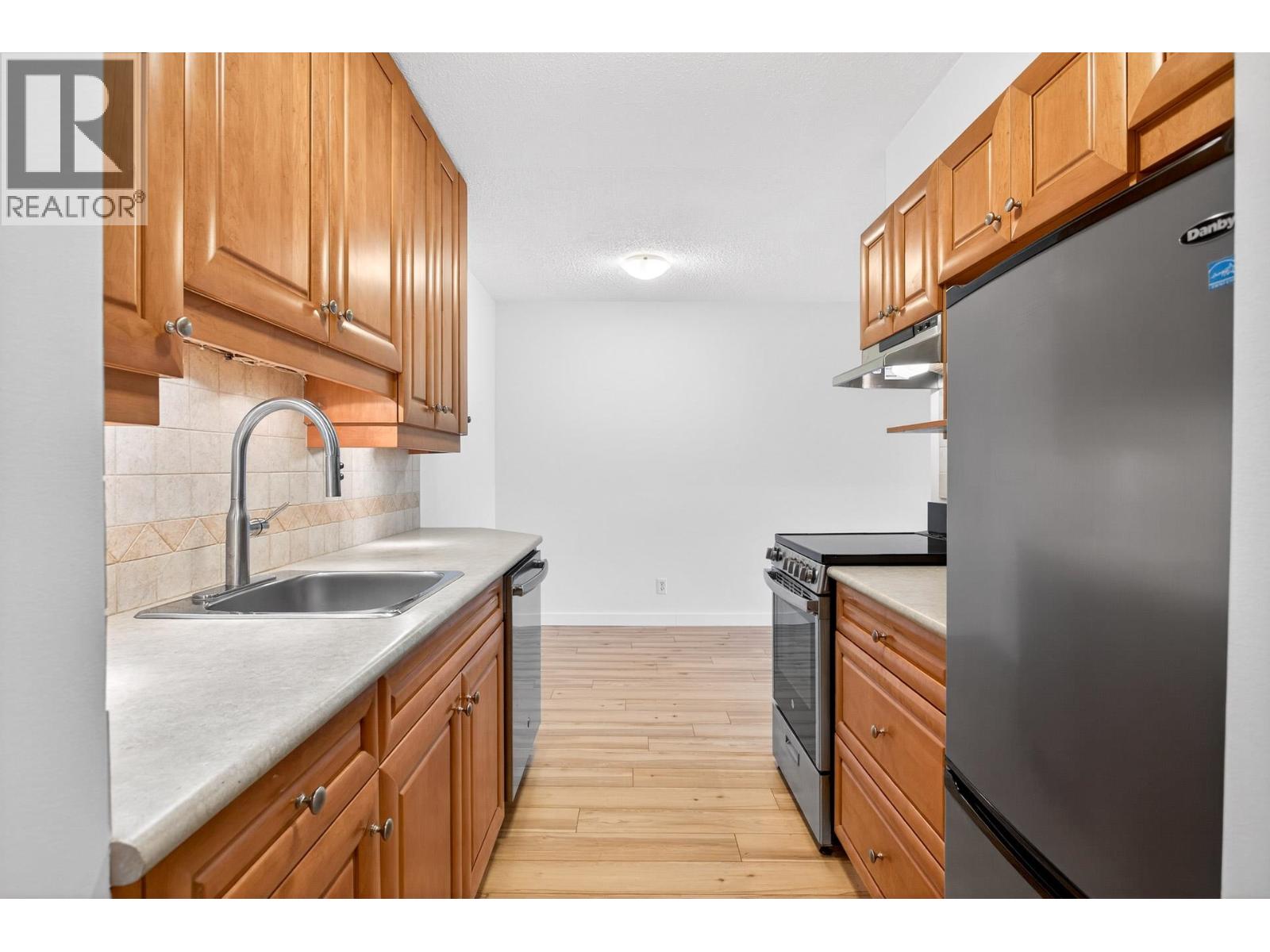 1306 2016 FULLERTON AVENUE, North Vancouver