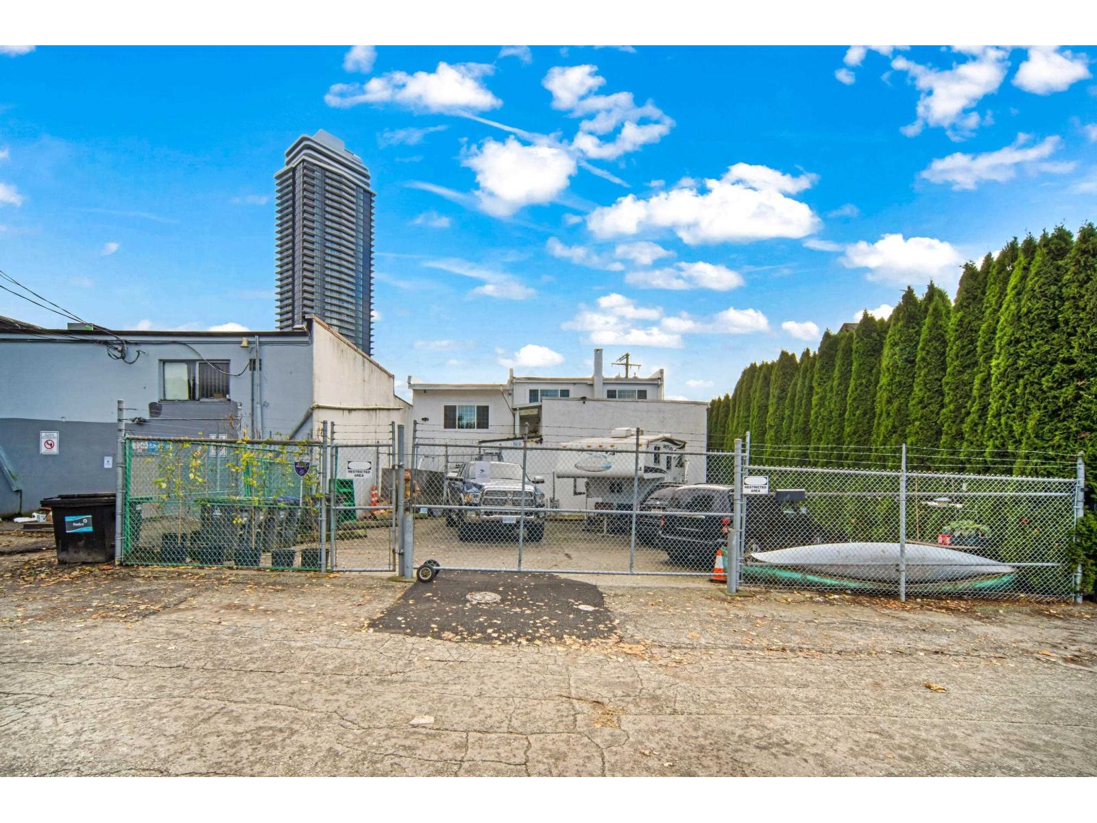 13585 KING GEORGE BOULEVARD, Surrey