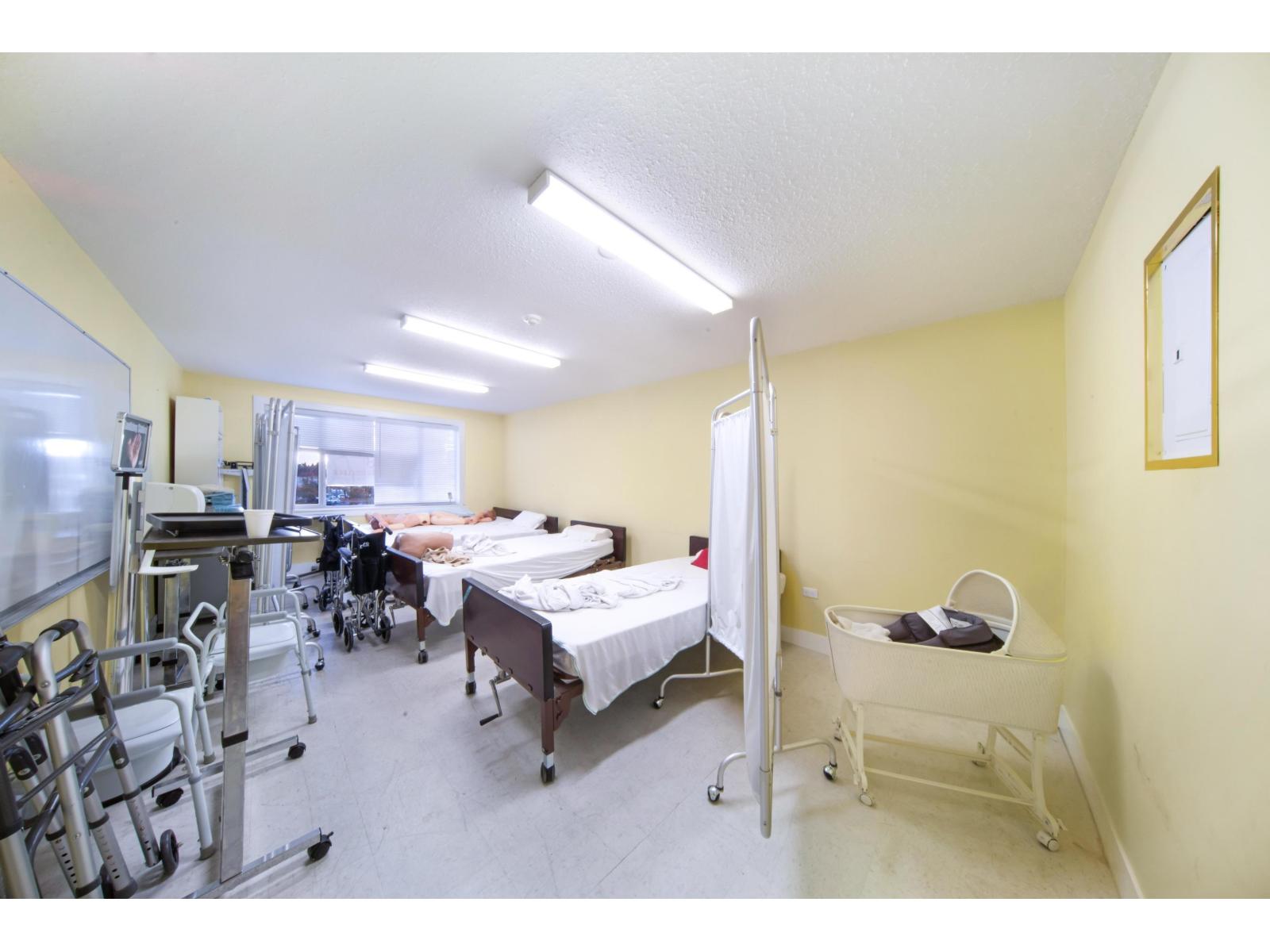 13585 KING GEORGE BOULEVARD, Surrey