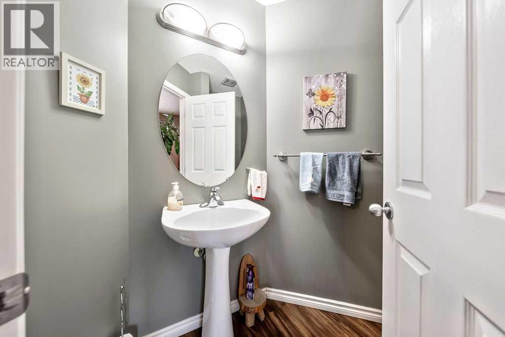 Single Family House for Sale in  Saddlebrook Mews NE Saddle Ridge Calgary 