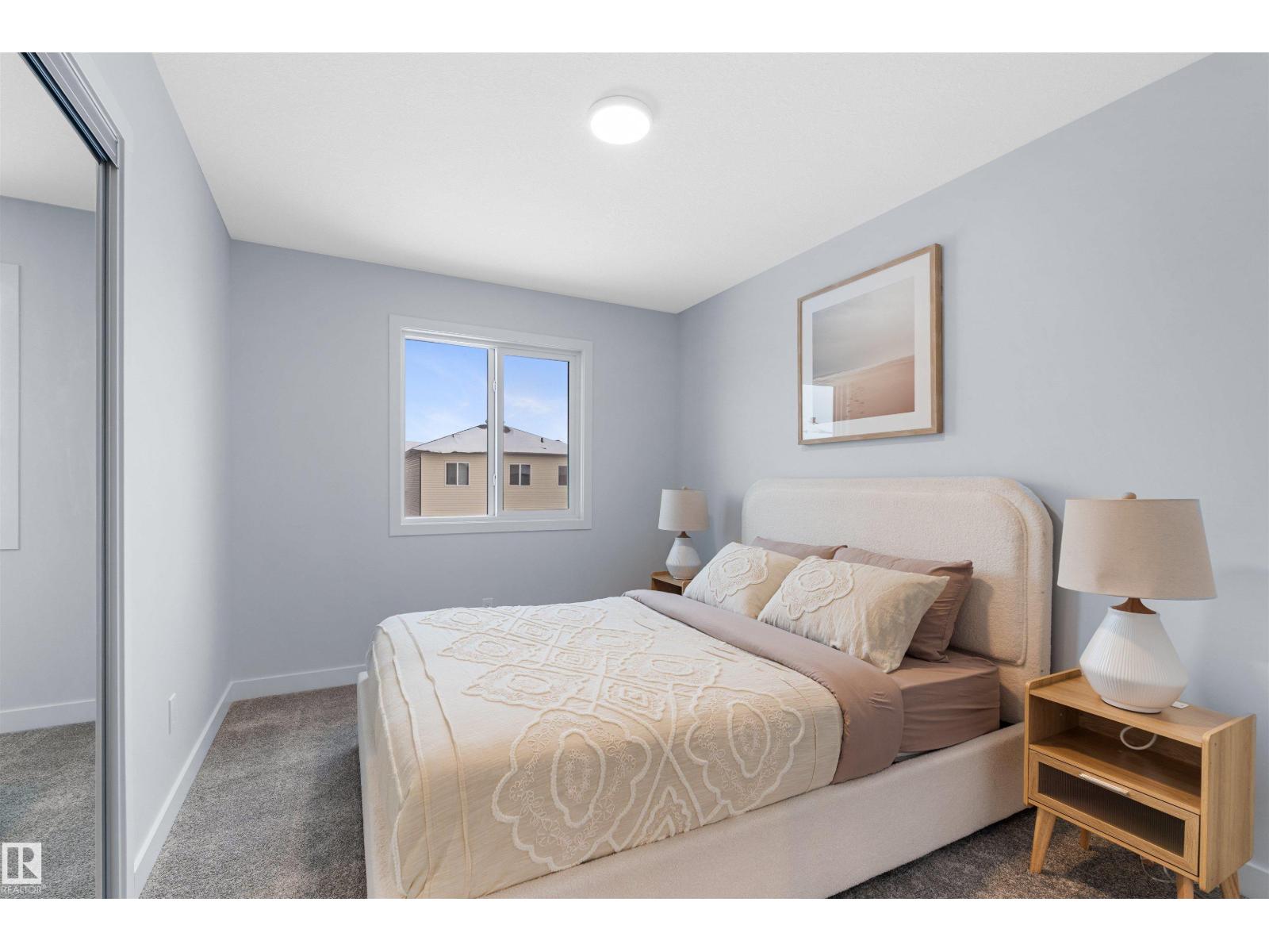 2013 209A ST NW, Edmonton