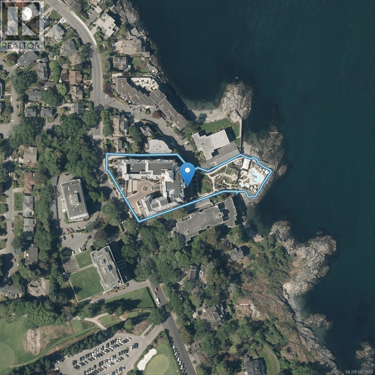 401 1175 Beach Drive, Oak Bay