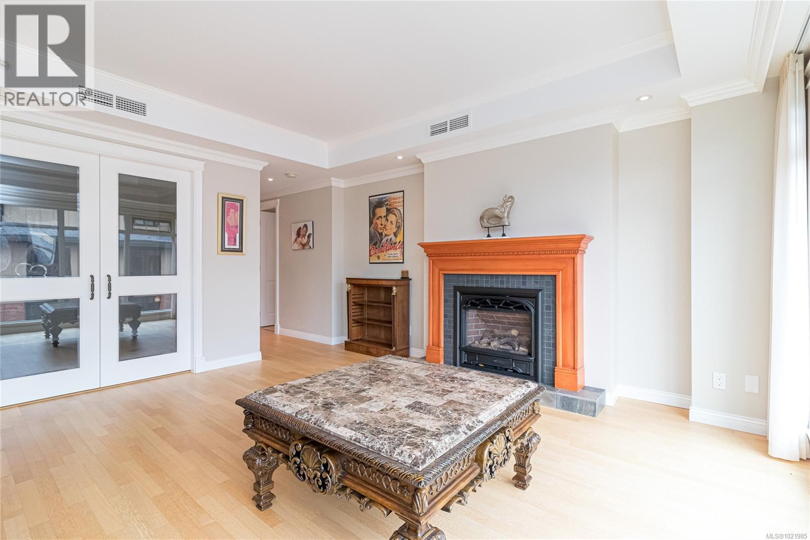 401 1175 Beach Drive, Oak Bay