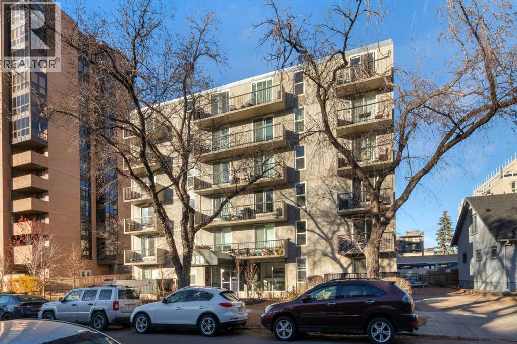 Single Family House for Sale in    Avenue SW Beltline Calgary 