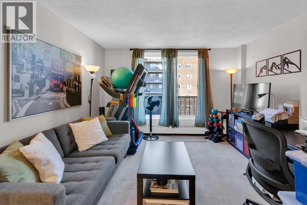 Single Family House for Sale in    Avenue SW Beltline Calgary 