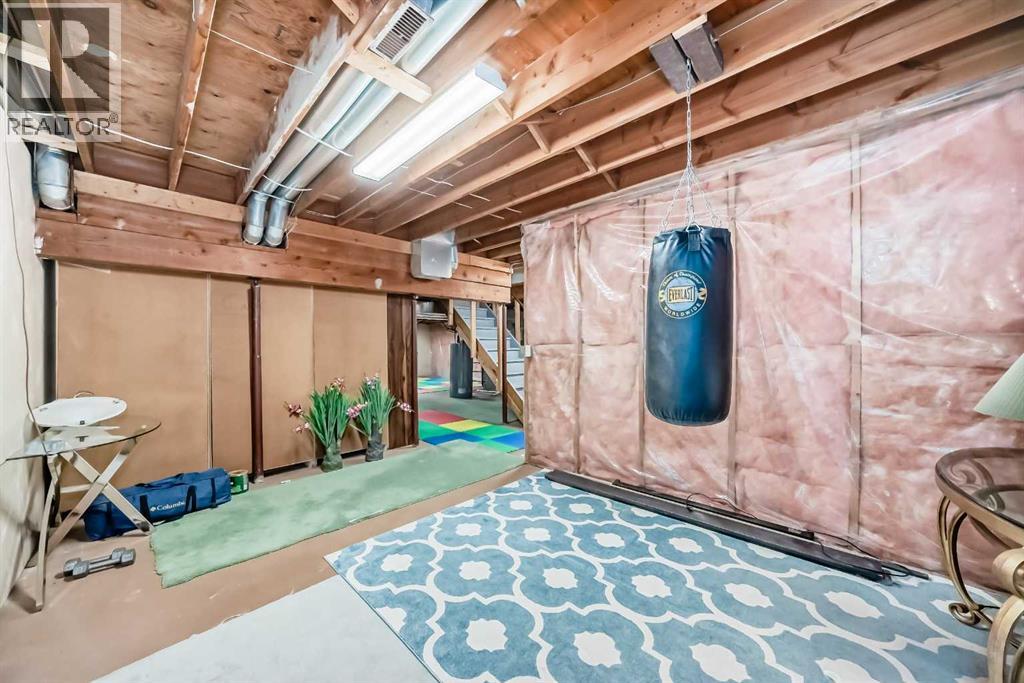 19 Mchugh Place NE, Calgary, Alberta