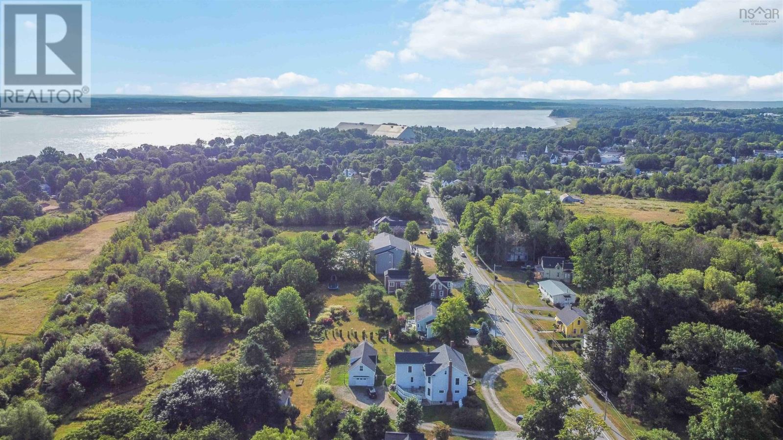 Property 19 of 50 of 14019 Highway 1