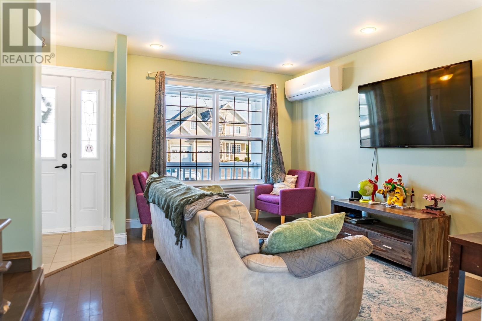 72 MUTCH Crescent - Photo 4 of 29, Charlottetown, Prince Edward Island