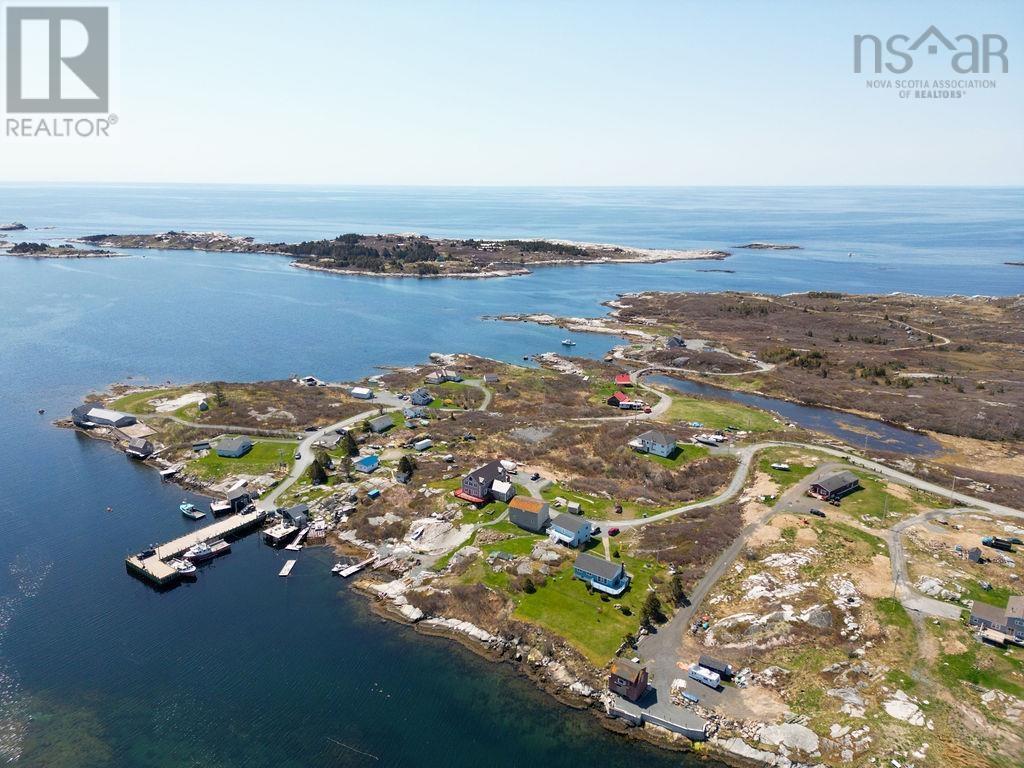 Property 1 of 19 of 140 West Dover Road