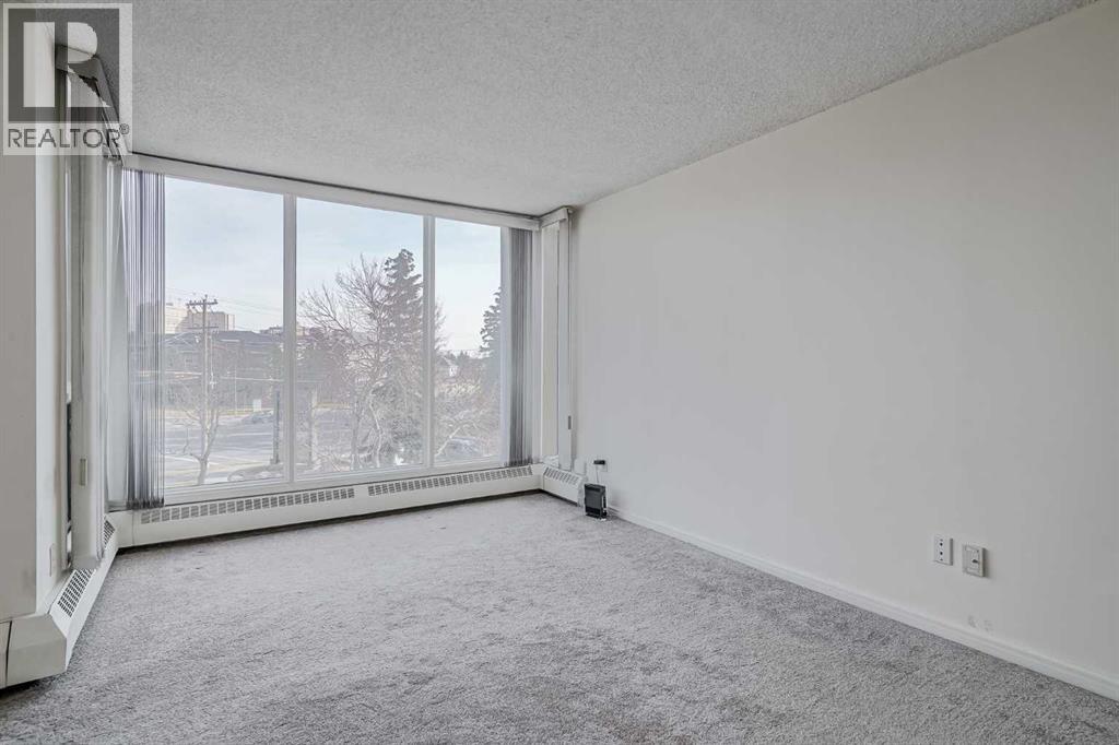 Single Family House for Sale in   Point Drive NW Point McKay Calgary 