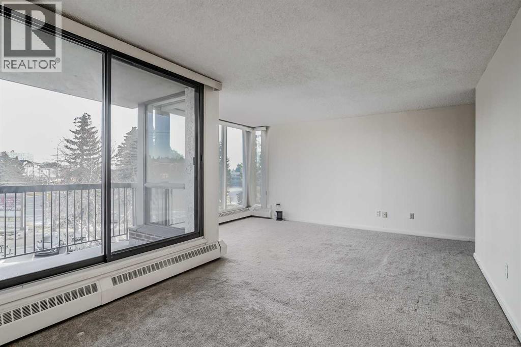 Single Family House for Sale in   Point Drive NW Point McKay Calgary 