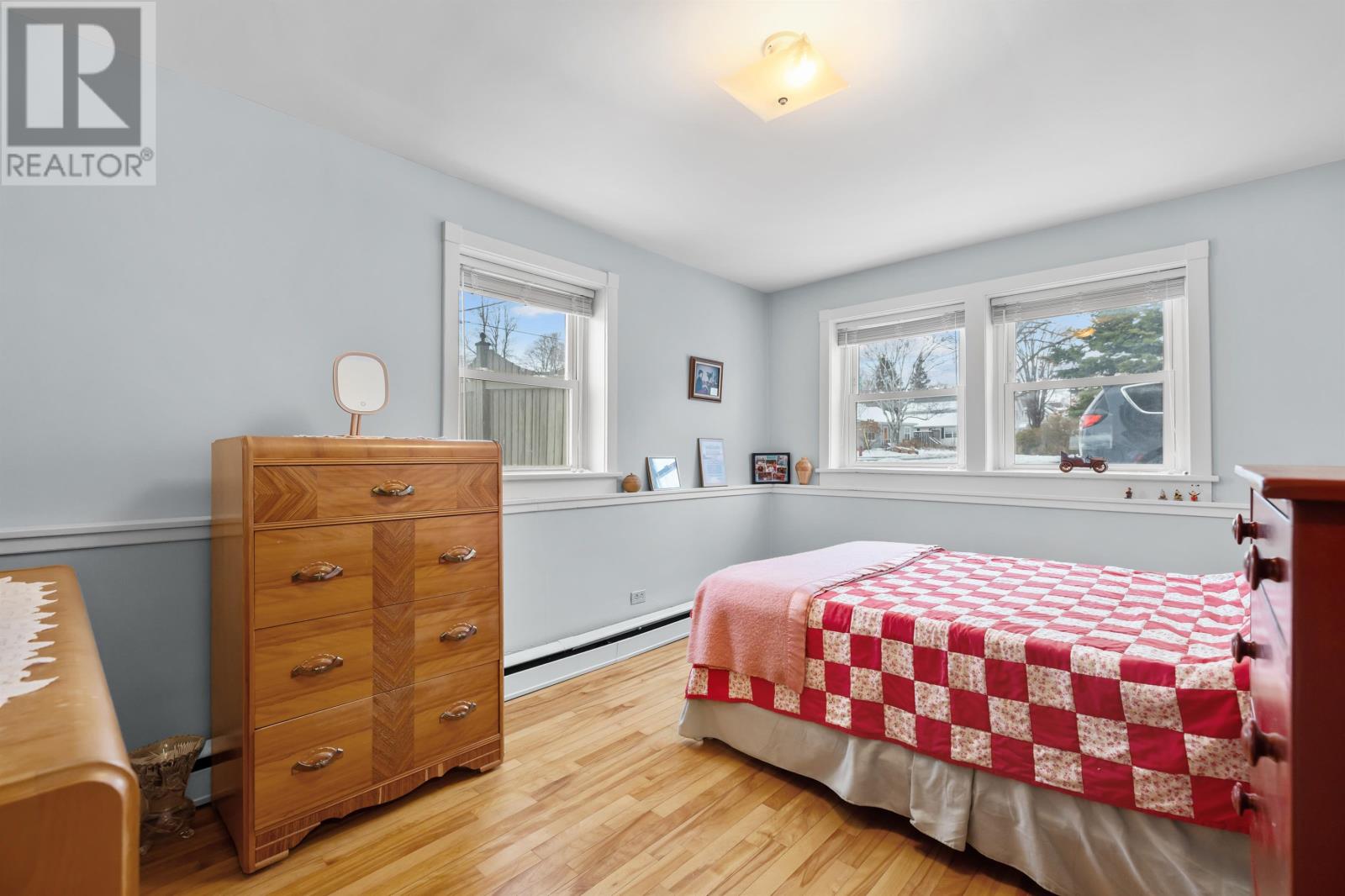 #1 56 GREEN STREET - 18