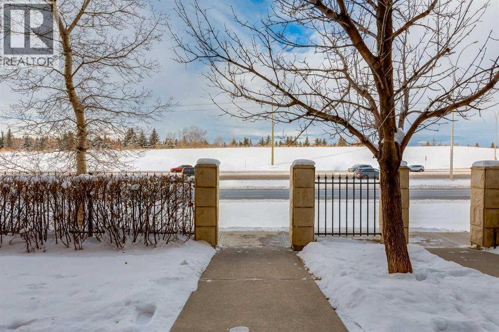 Single Family House for Sale in   Lake Fraser Drive SE Lake Bonavista Calgary 