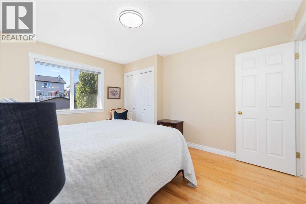 Single Family House for Sale in  Bridlewood Court SW Bridlewood Calgary 