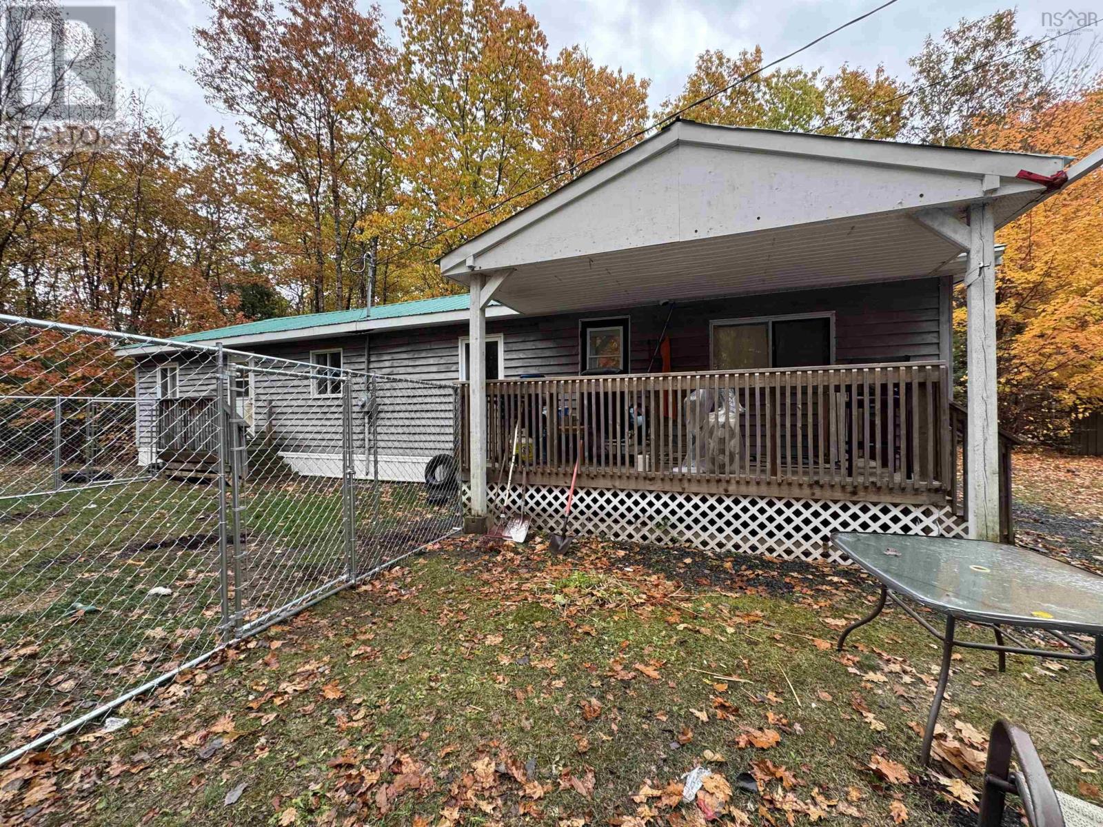 Property 4 of 5 of 2 3768/3772 Highway 10