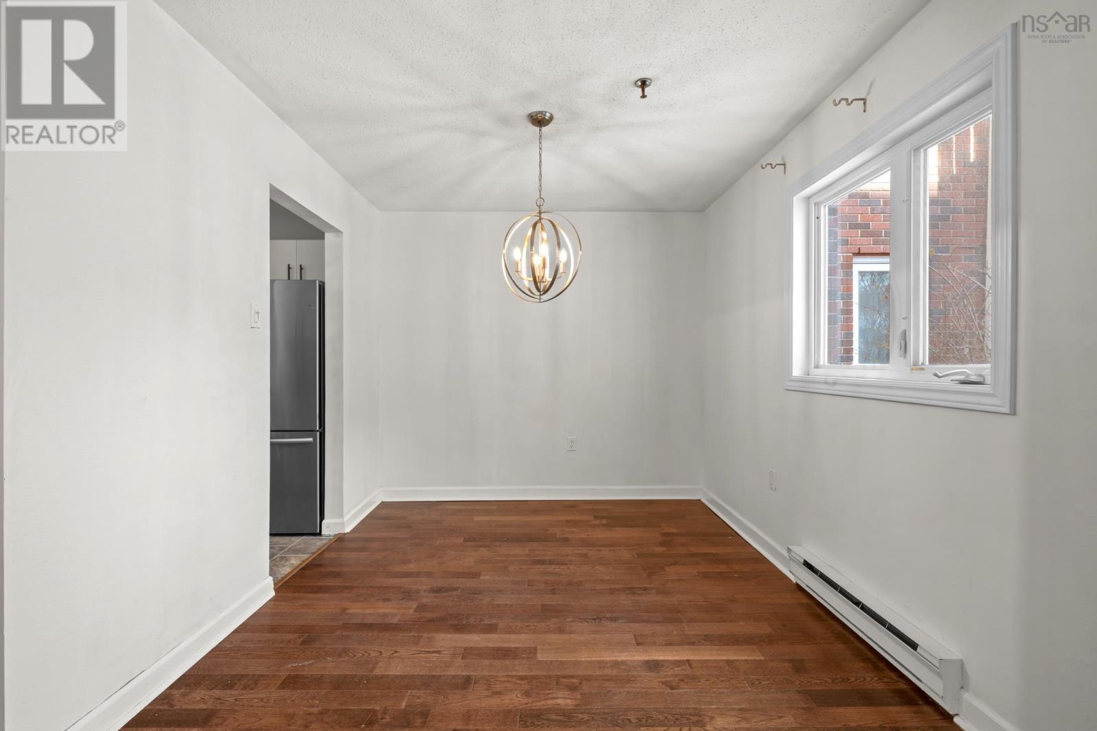 Property 13 of 33 of 106 126 Farnham Gate Road