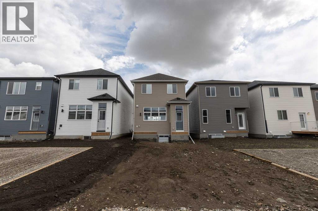 Single Family House for Sale in  Hotchkiss Manor SE Hotchkiss Calgary 