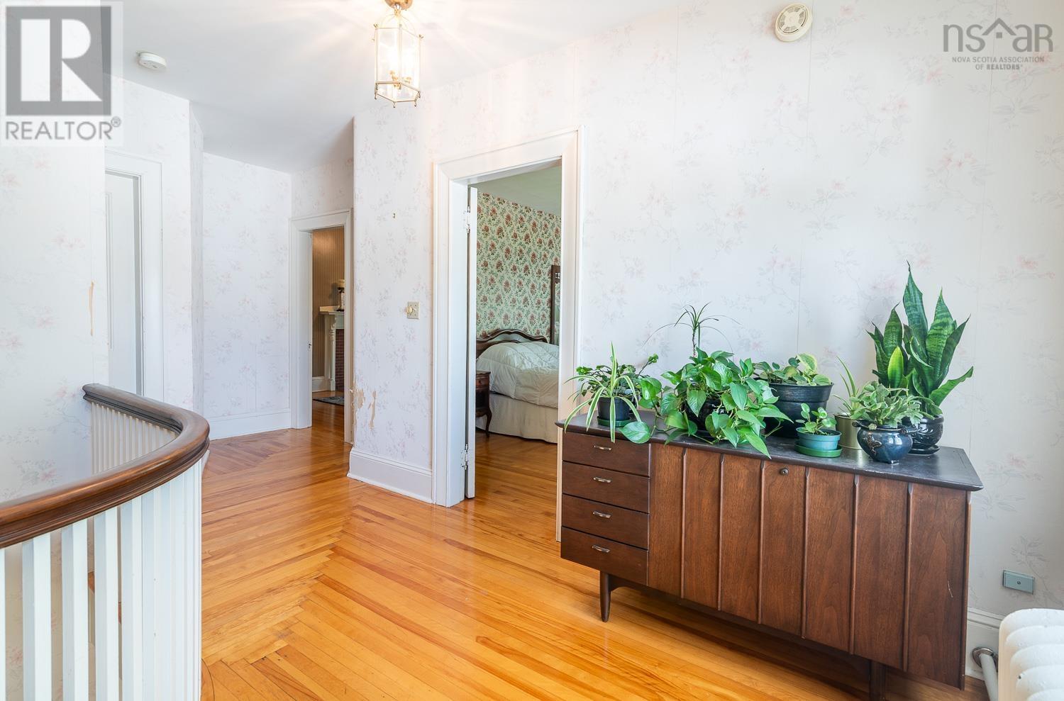 Property 26 of 42 of 115 Willow Street