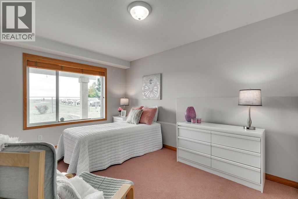 Single Family House Bungalow for Sale in  Chaparral Ridge Point SE Chaparral Calgary 