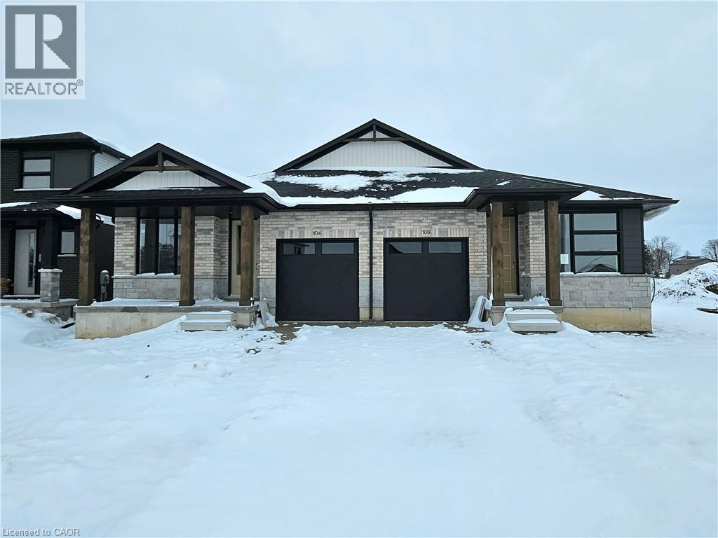 104 THACKERAY Way - Photo 2 of 6, Harriston, Ontario