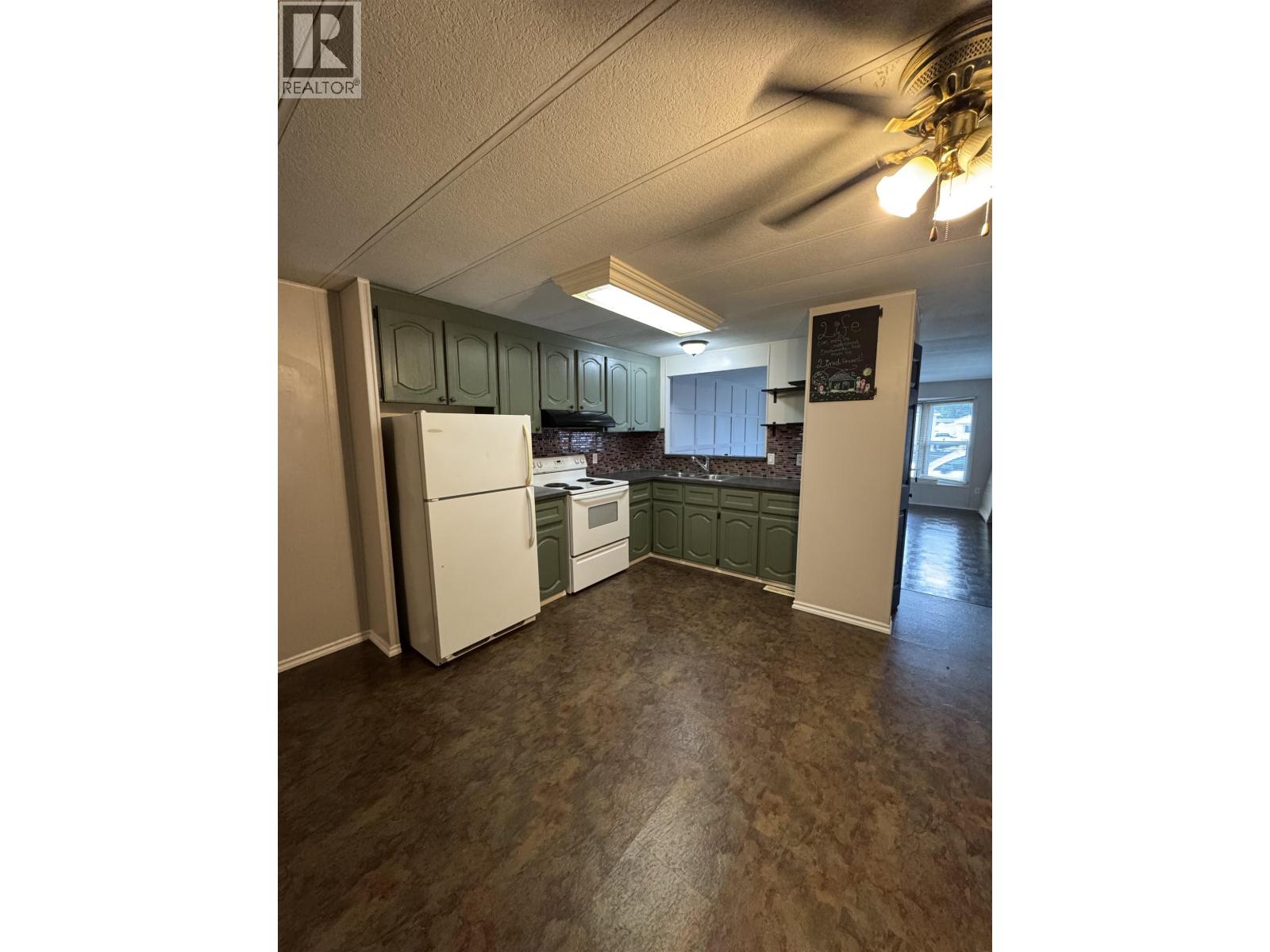 #40-3889 MULLER Street, Terrace