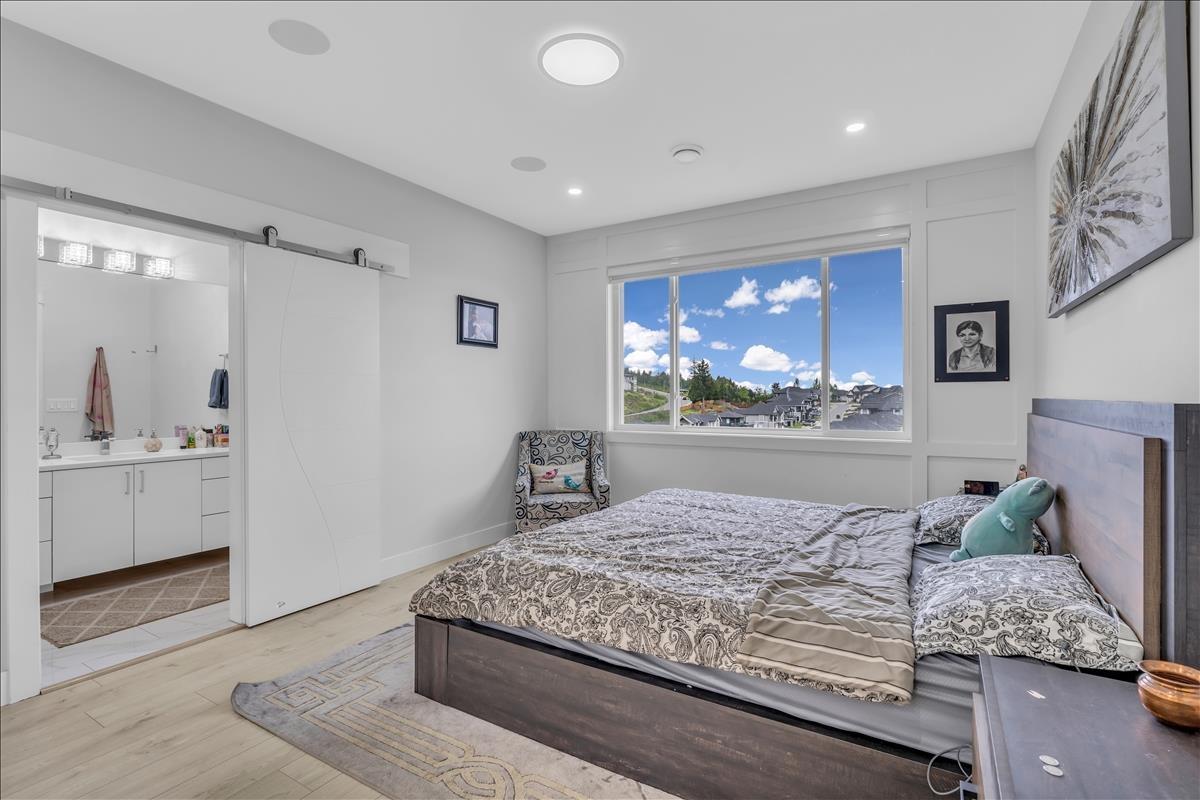 8235 HARVEST PLACE, Eastern Hillsides, Chilliwack