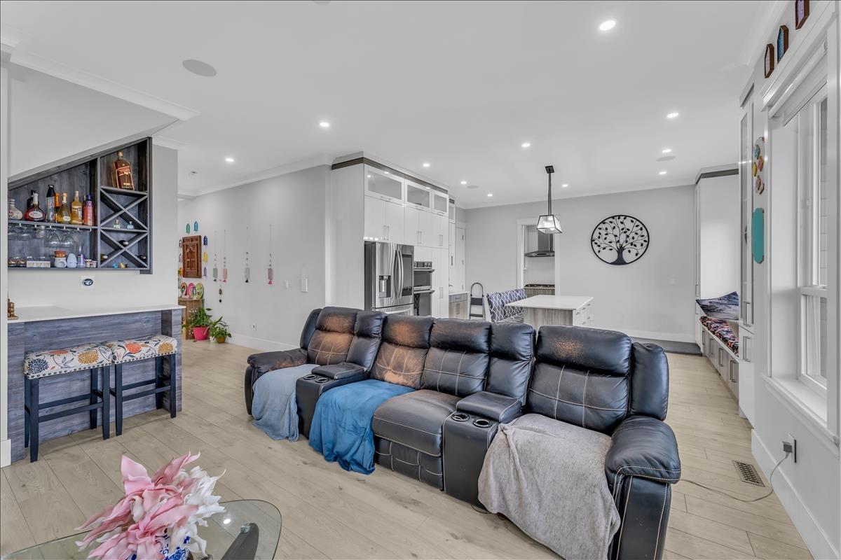 8235 HARVEST PLACE, Eastern Hillsides, Chilliwack