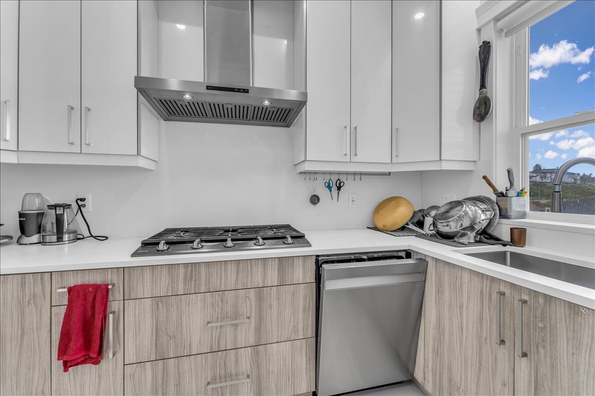 8235 HARVEST PLACE, Eastern Hillsides, Chilliwack