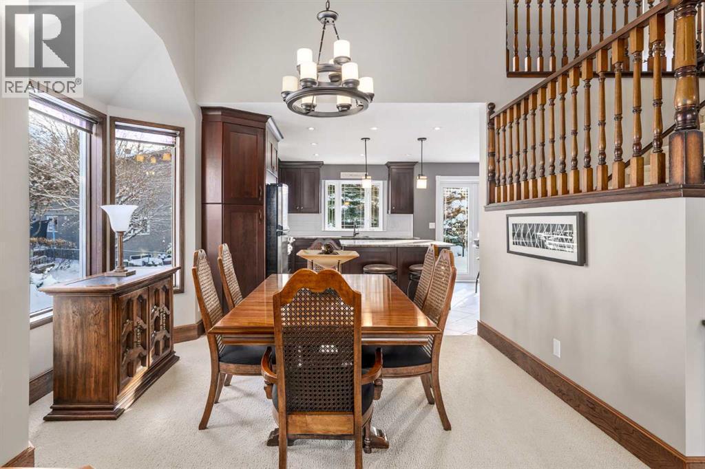 Single Family House for Sale in  Edgemont Place NW Edgemont Calgary 