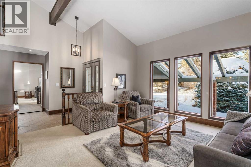 215 Edgemont Place NW, Calgary, Alberta