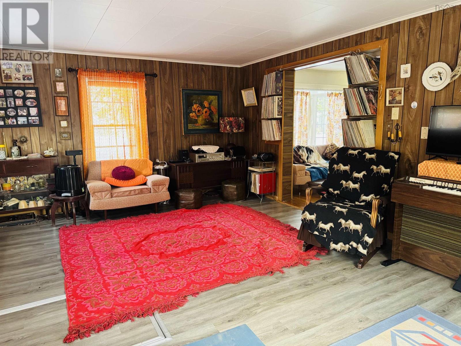 Property 14 of 22 of 53 Merriam Road