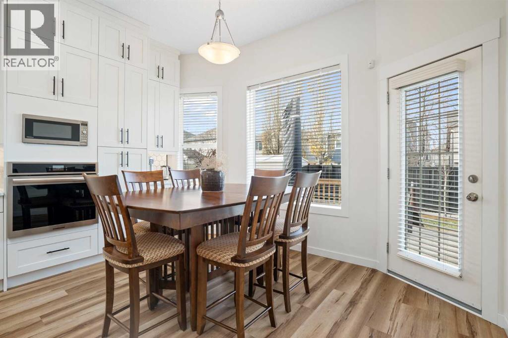 Single Family House Bi-level for Sale in  Somerglen Way SW Somerset Calgary 