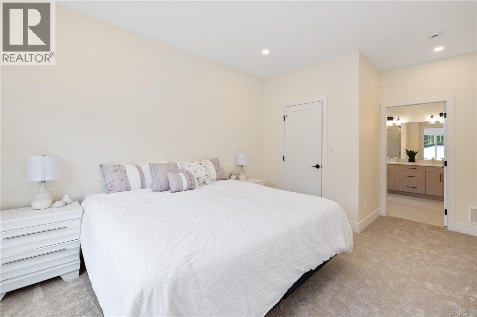 7146 ELKRIDGE RD - 17