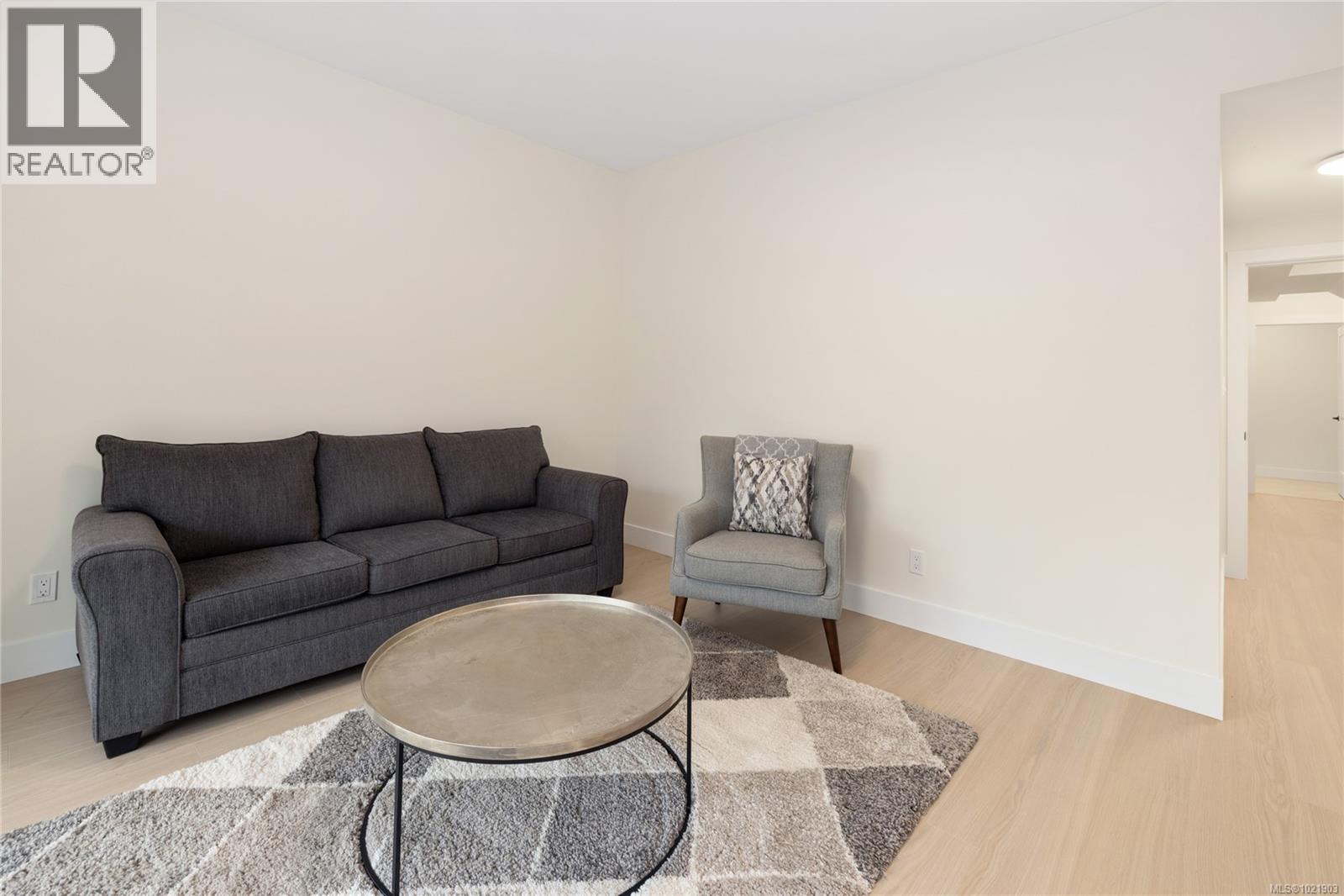 7146 ELKRIDGE RD - 23