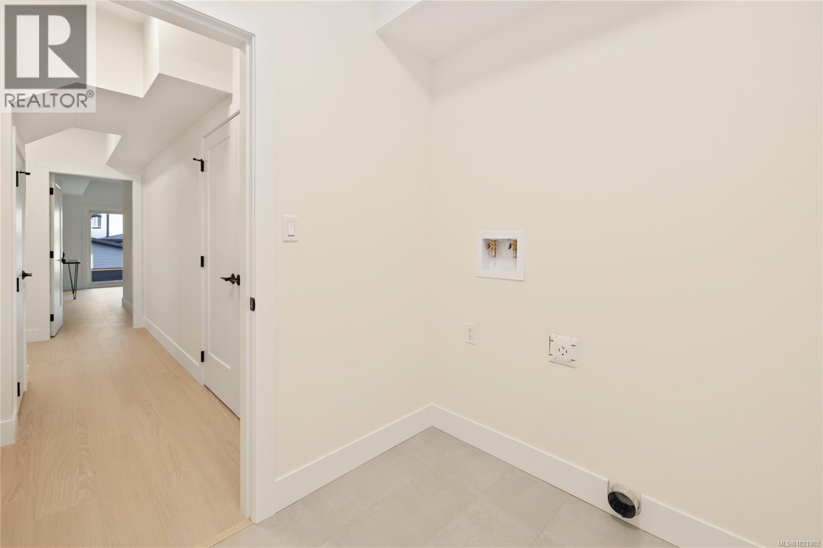 7146 ELKRIDGE RD - 24